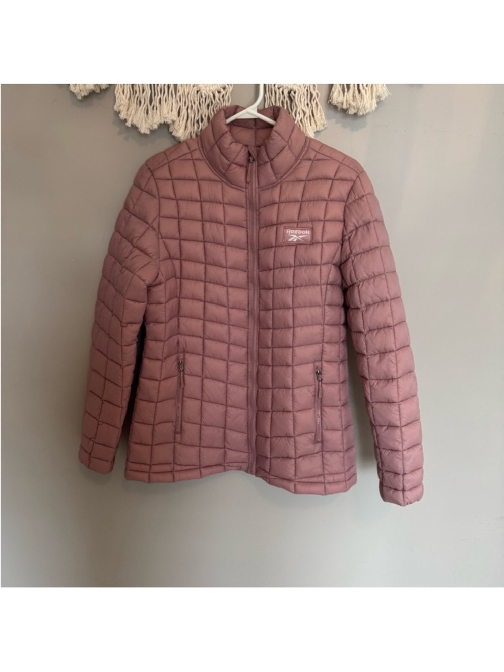 Reebok Packable Women's Pink Puffer Jacket - Picture 7 of 7
